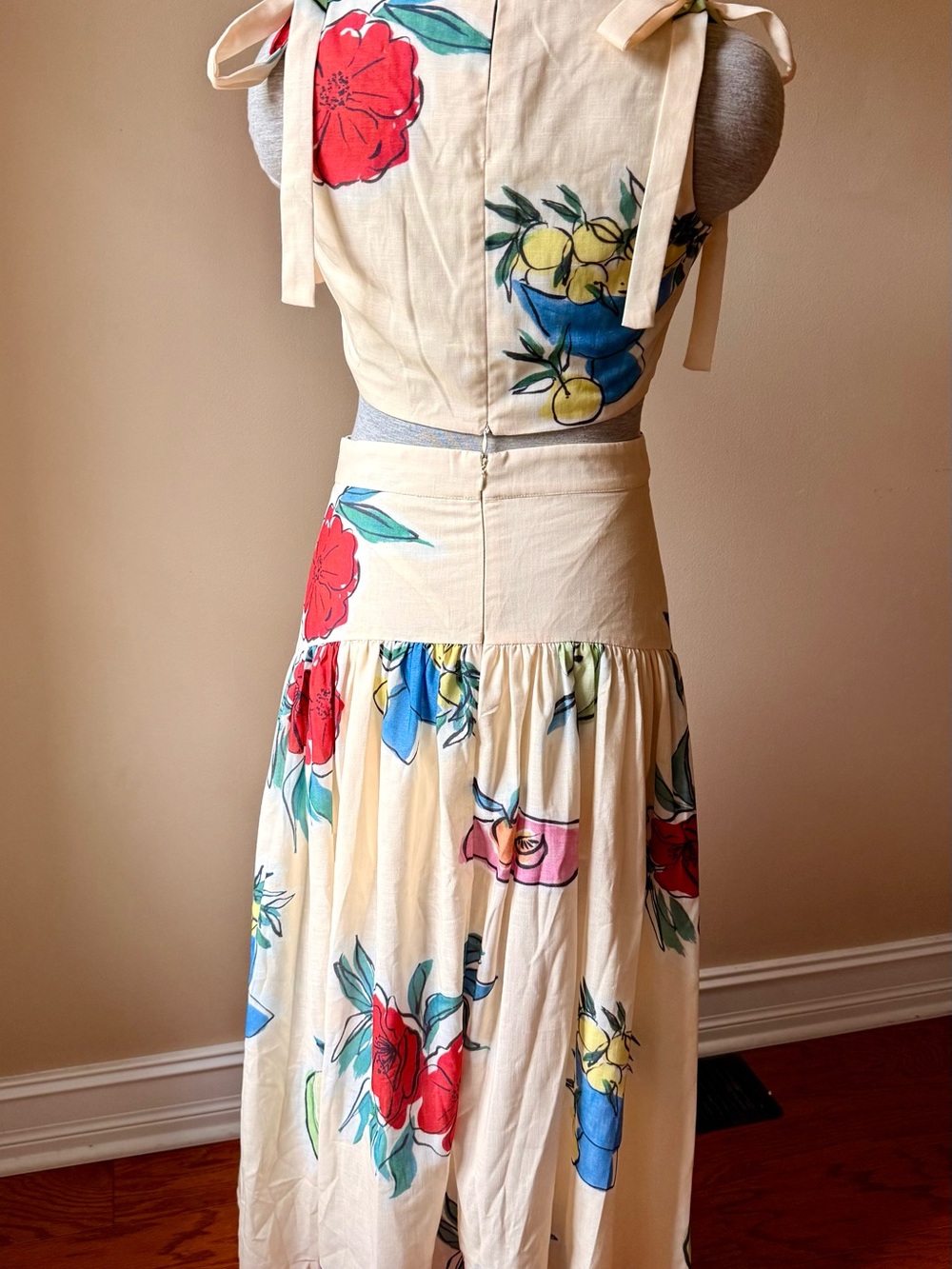 The Vintage Shop Cream Floral 2-piece Maxi Dress with Red & Green Accents - Picture 7 of 11